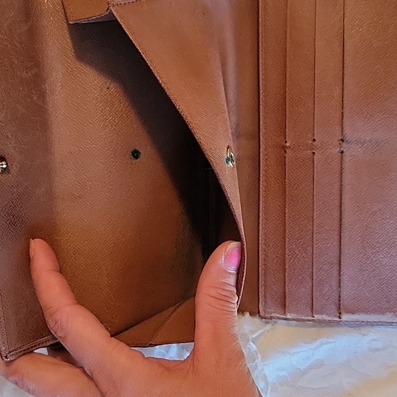 Louis Vuitton wallet - Picture 7 of 10